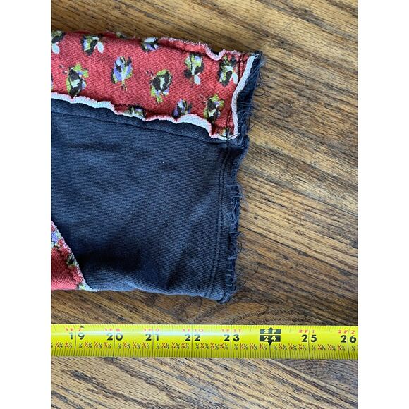 Free People Intimately Gray Stripe Pattern Boho Crop Sweatpants Women's Size XS - Picture 9 of 9